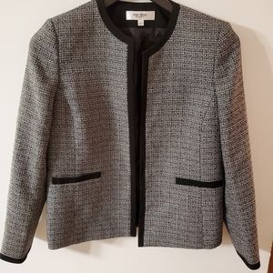 Jones Studio grey and black blazer size 10
